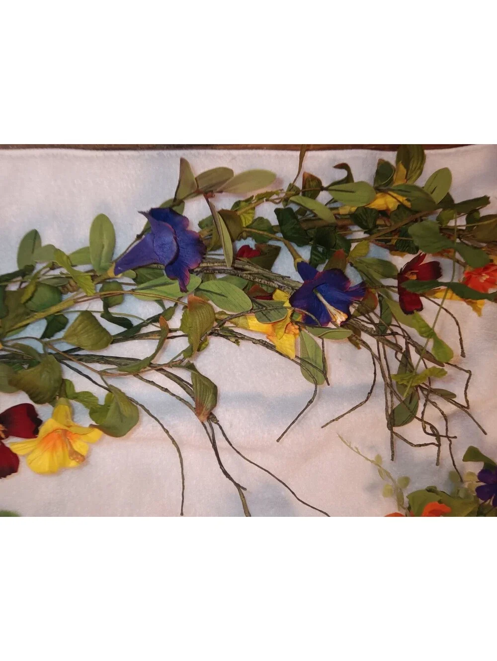5ft Wildflower Garland & 6 Matching Candlestick Rings And 2 Candle Ring Set